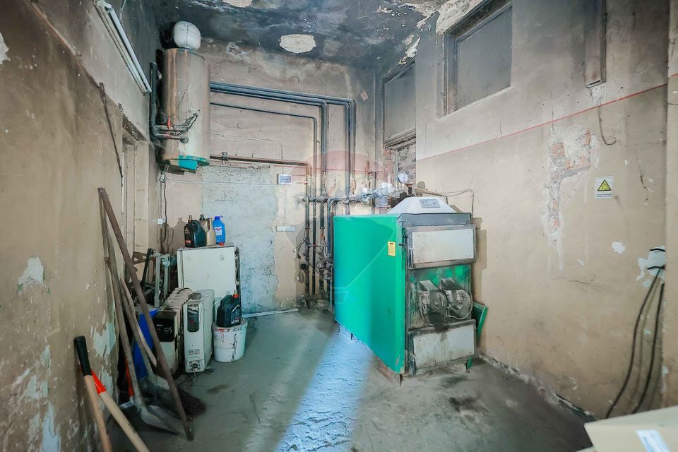 Spațiu industrial - 2040 mp de vânzare în zona Calea Clujului