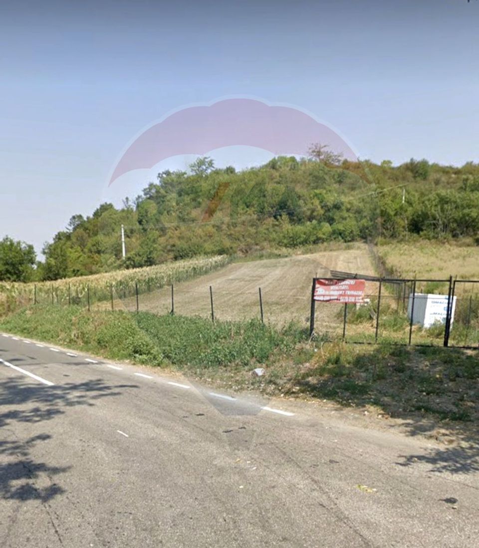 Land 2,100sqm Sichevita / Drumul DJ571A