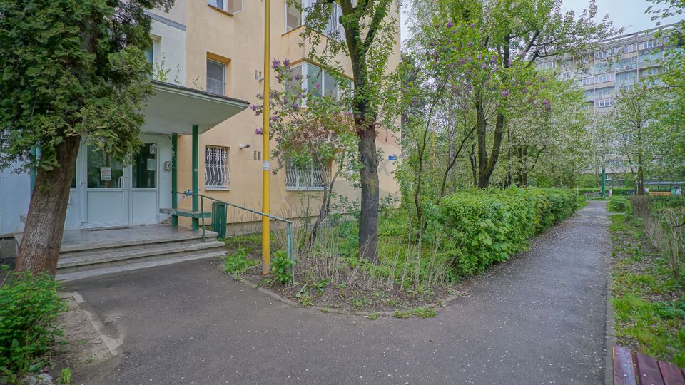 Apartament cu 2 camere în zona Astra, B.dul Saturn.