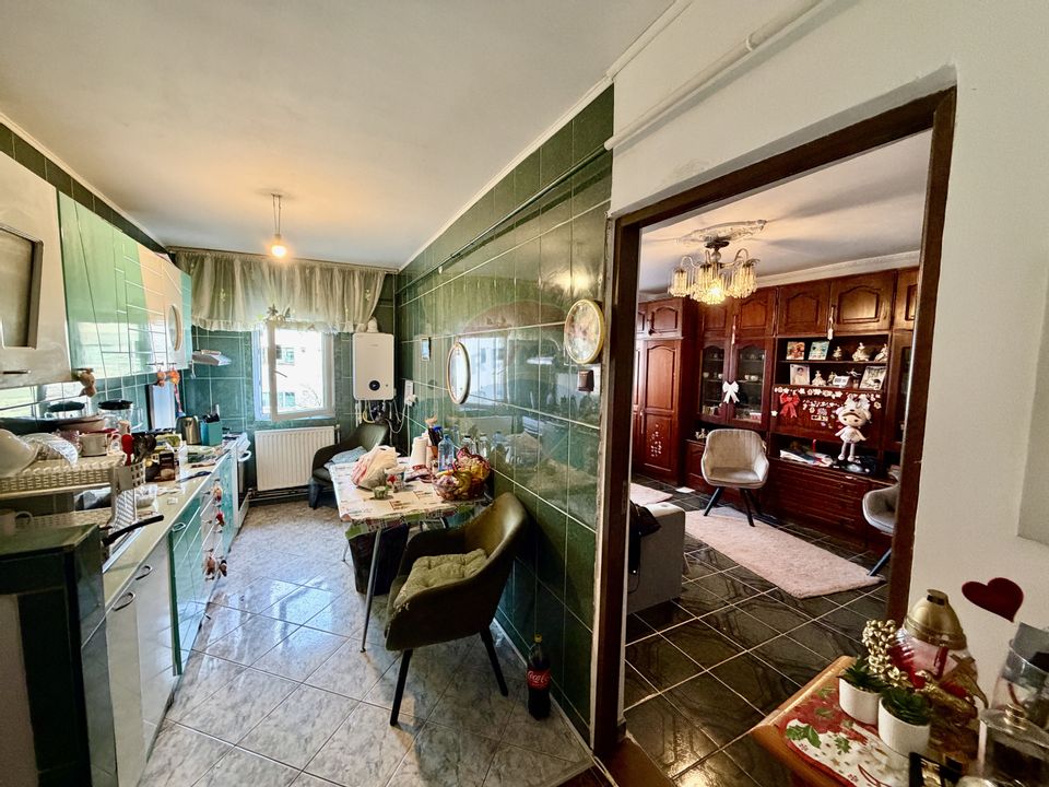 Apartament 3 camere Zona Brailei