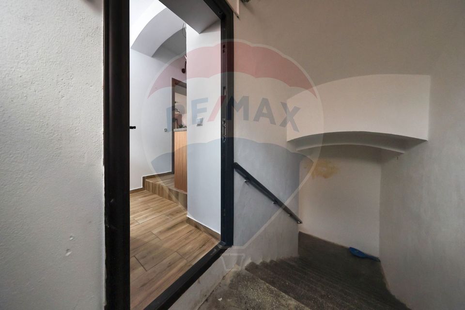 2 room Apartment for sale, Centrul Istoric area