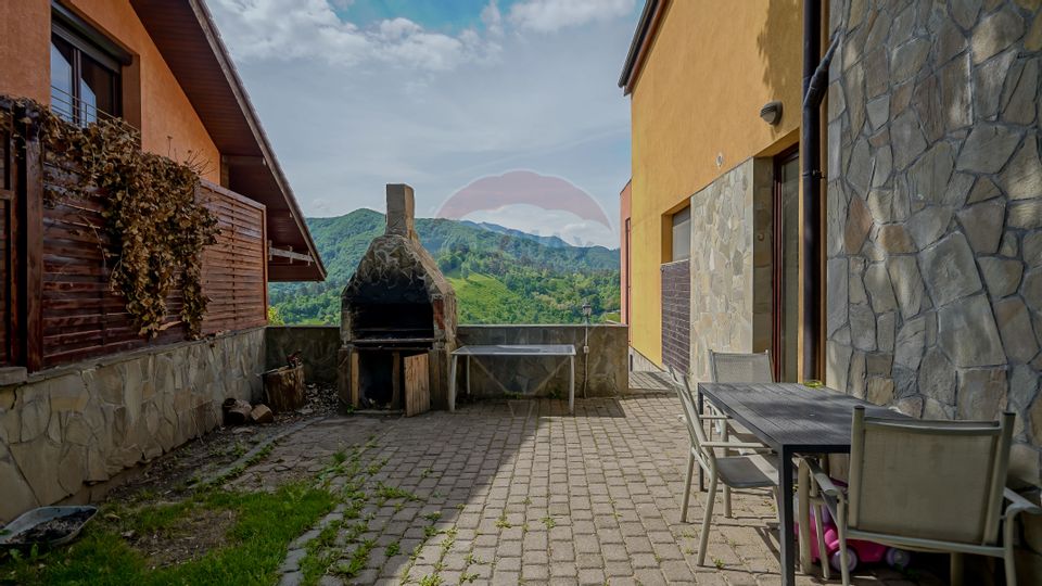 DRUMUL POIENII BRASOV | VILA EXCLUSIVISTA CU PANORAMA DE VIS