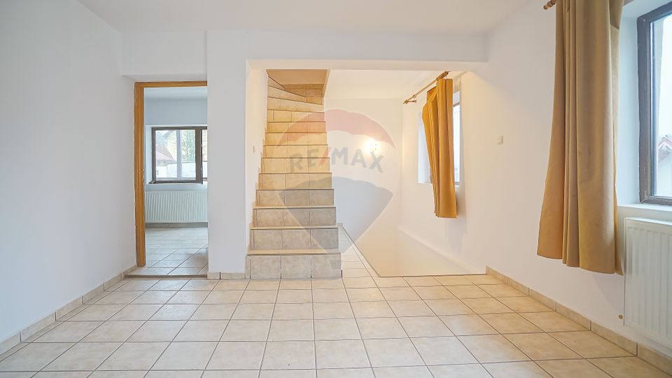 0% comision | Casă 6 camere | Centrală proprie | Predeal |
