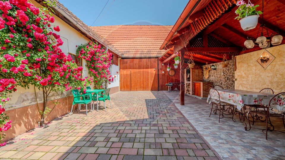 5 room House / Villa for sale