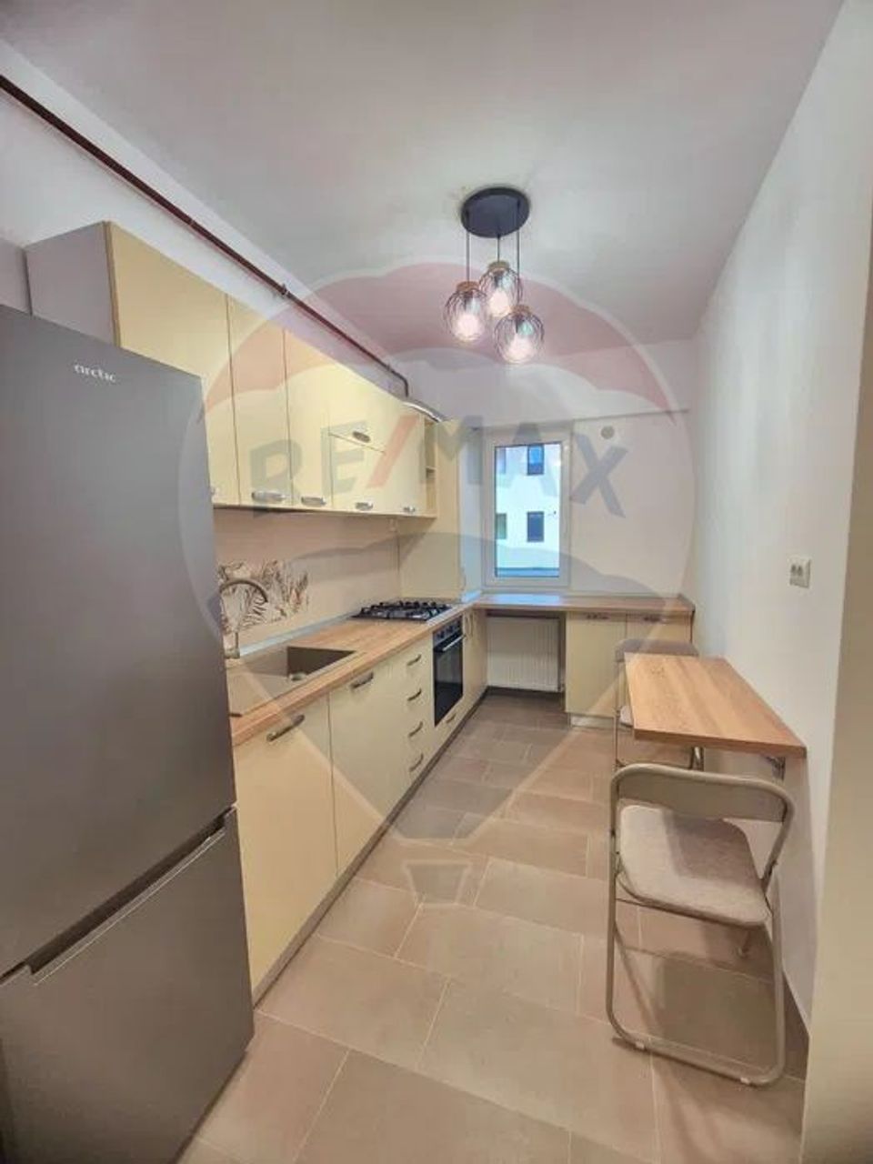 Apartament de închiriat cu o cameră Zona Nicolina