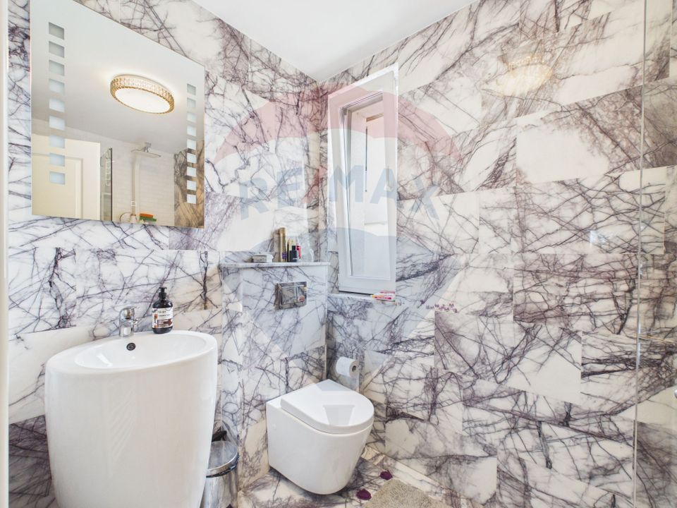 Vilă moderna si luminoasa 2020, cu 5 camere, 500mp curte