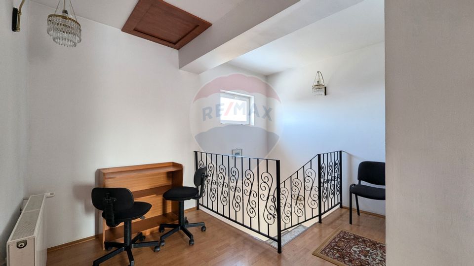 5 room House / Villa for sale, Central area
