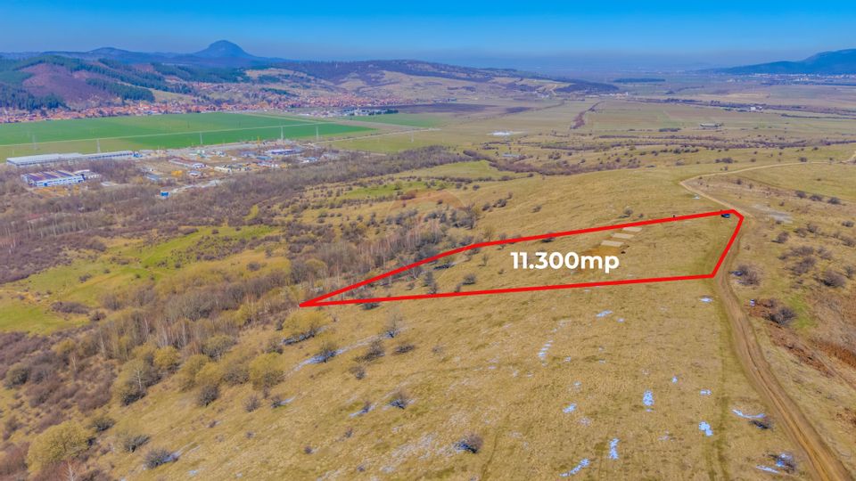 Teren 11,300mp/Extravilan/ Zarnesti
