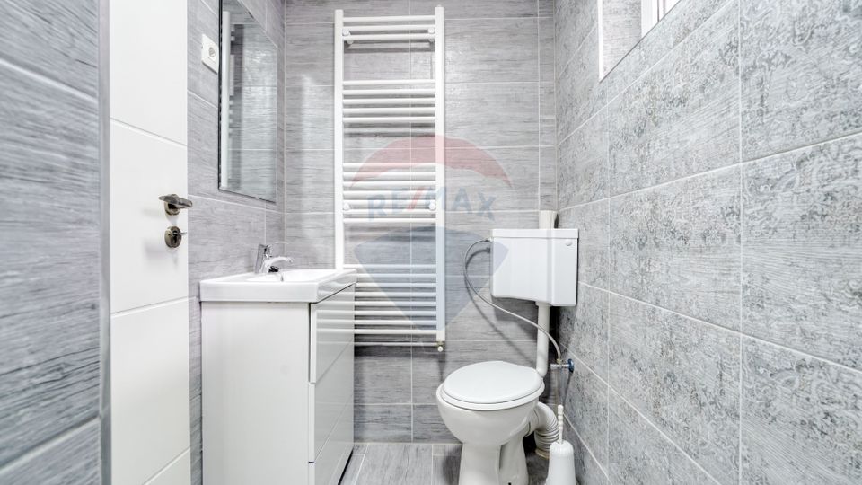 REZERVAT! Apartament generos, 6 camere, 3 băi, str Castelului