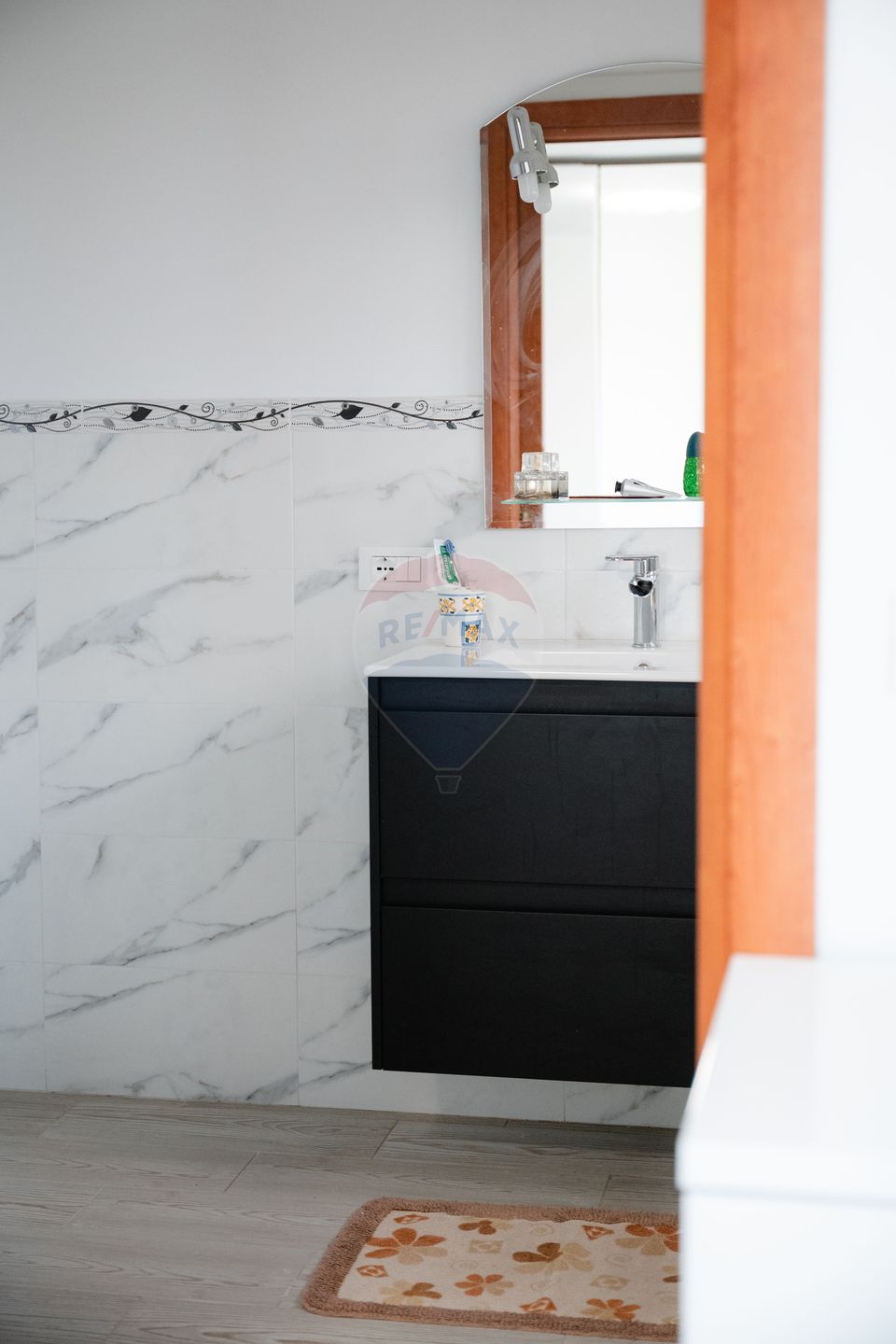 Casă / Vilă cu 5 camere de vânzare