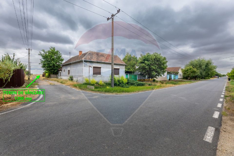 Land 1,200sqm Variasu Mare / Strada FN