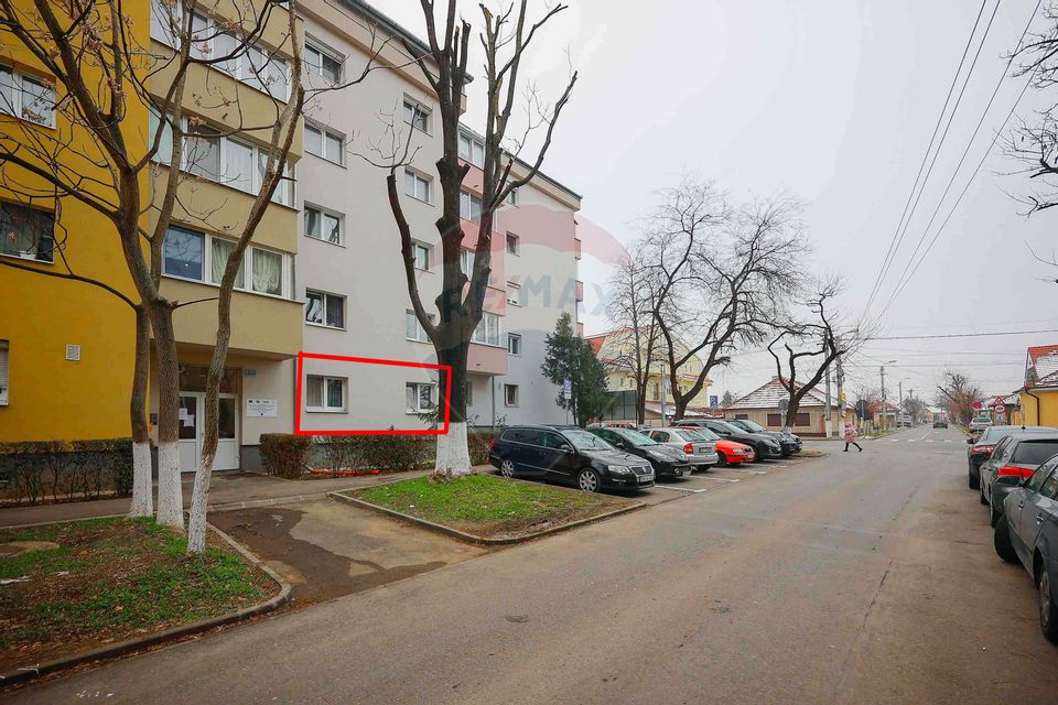 4 room Apartment for sale, Iosia area