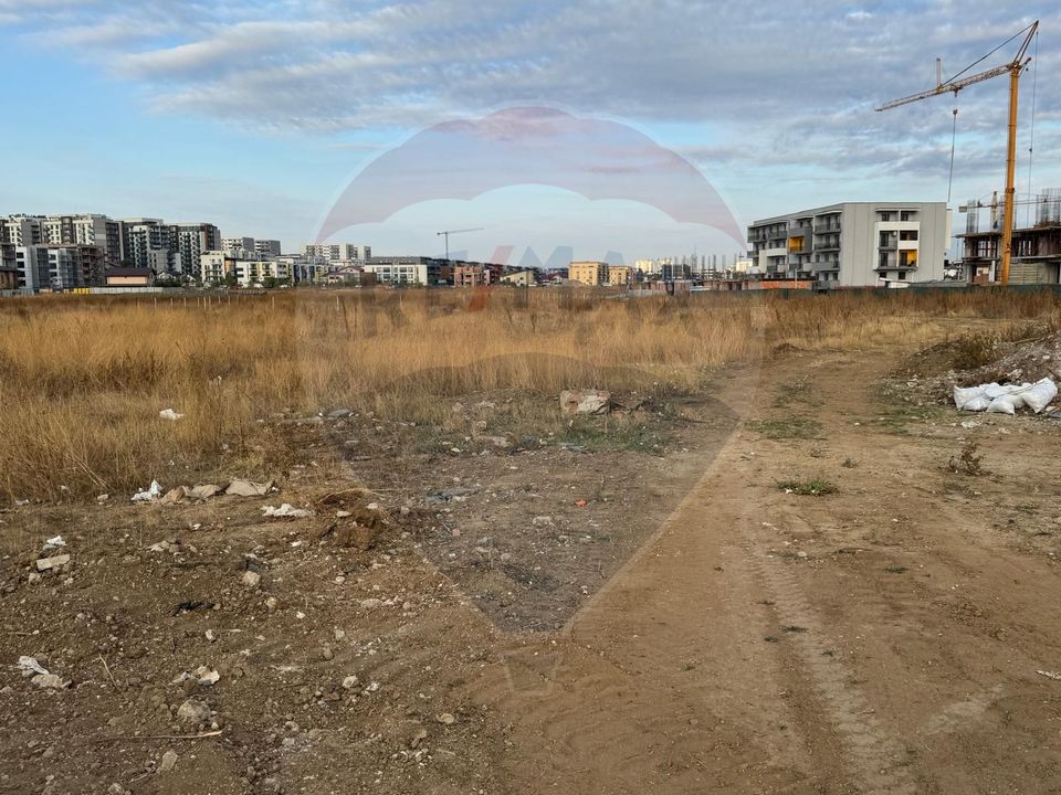 Land 9,400sqm Strada Gura solcii