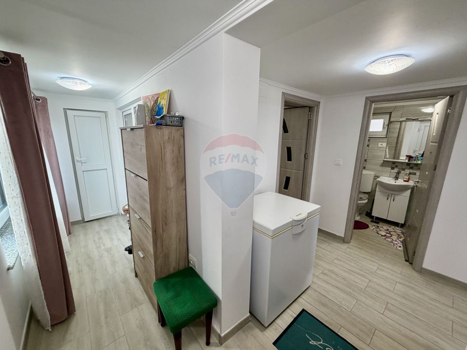 Casă / Vilă cu 4 camere de vânzare în zona Central