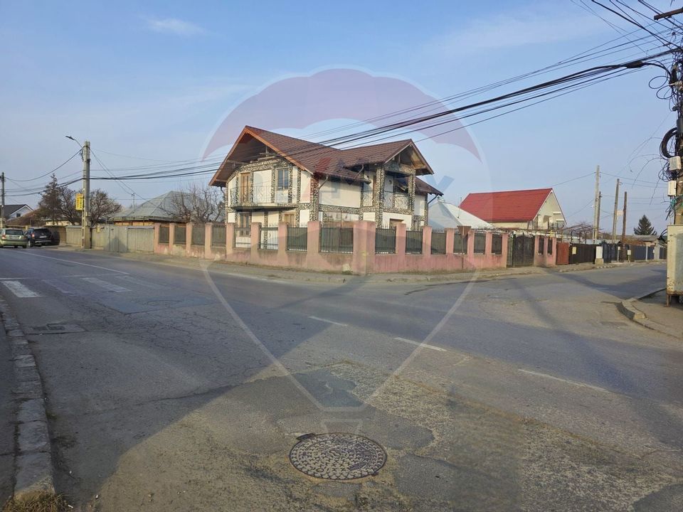 6 room House / Villa for sale, Izvoare area