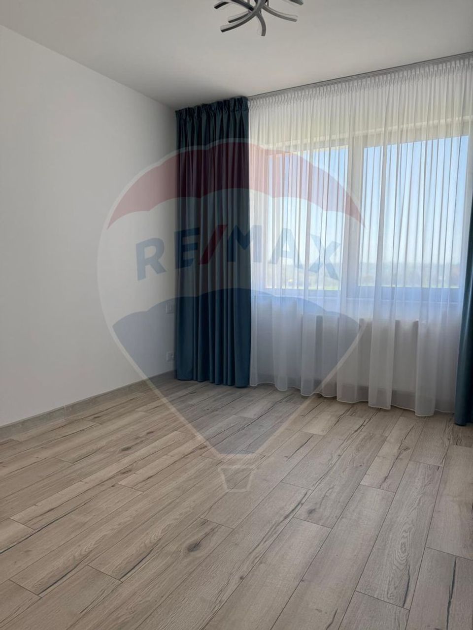 Apartament cu 3 camere de vânzare - bloc nou BURDUJENI