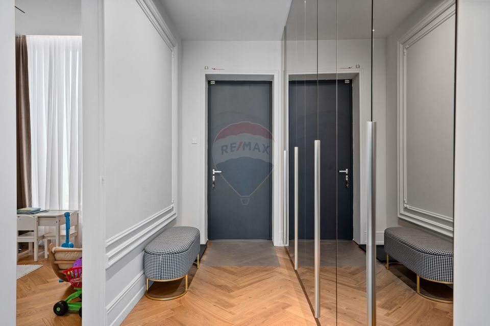 5 room House / Villa for sale, Pipera area