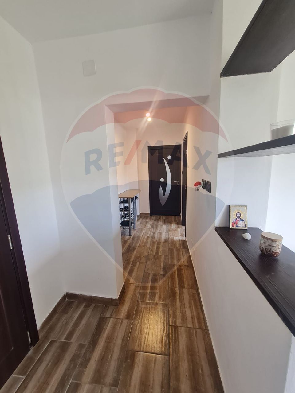Apartament modern cu 2 camere de vânzare în zona Gara