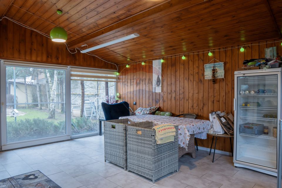 DE VANZARE Reședință Premium cu Piscină și Teren Generos – Chiajna