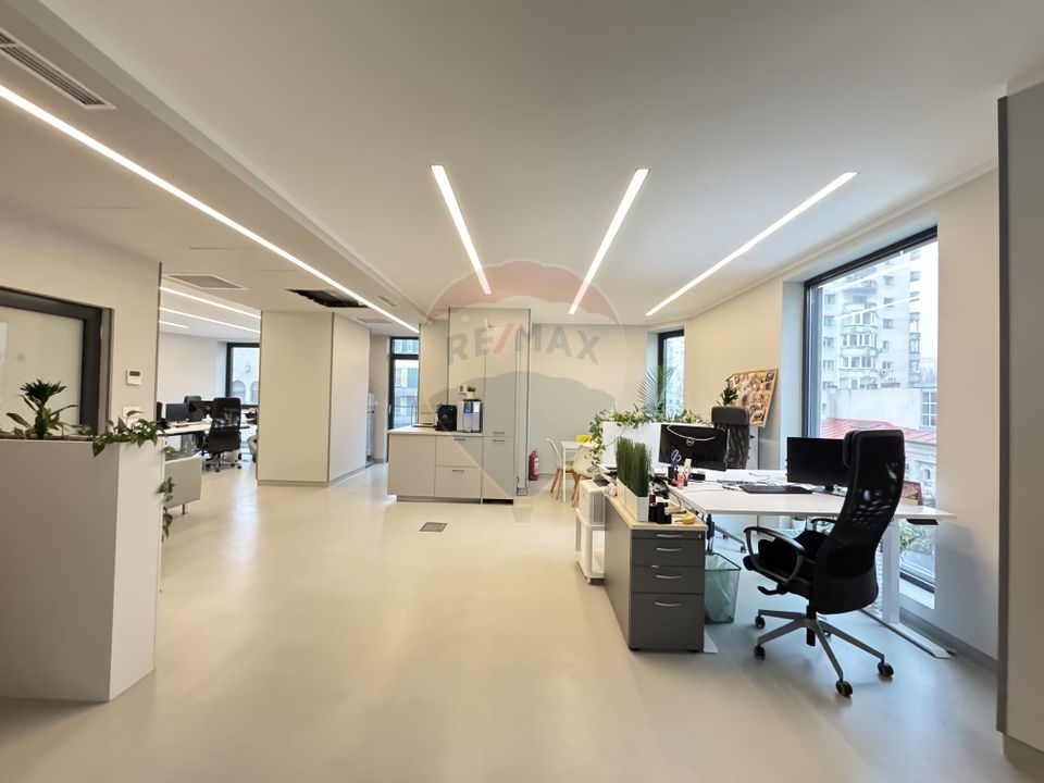 Opportunity - Premium office space in Decebal Area Mixed Building