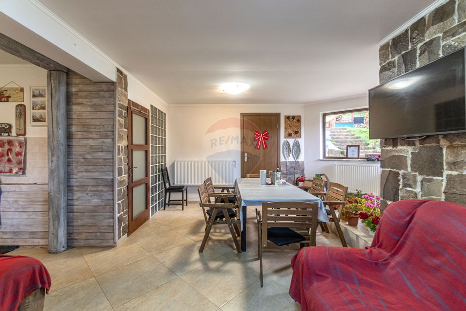 Casă de vacanţă | Pensiune 3 Margarete | FUNDATA, BRAŞOV| COMISION 0 |