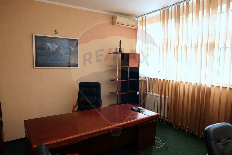 200sq.m Commercial Space for sale, Central area