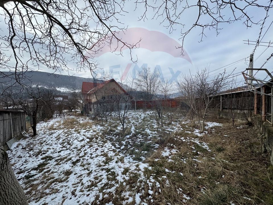 6 room House / Villa for sale, Darmanesti area