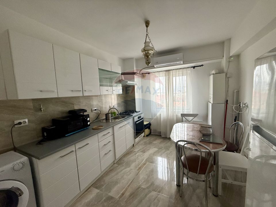 Apartament 3 camere de închiriat decomandat–central, Piața Cipariu