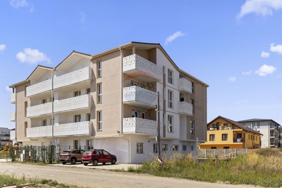 Apartament cu 2 camere de vânzare și parcare, bloc nou, zona Giroc