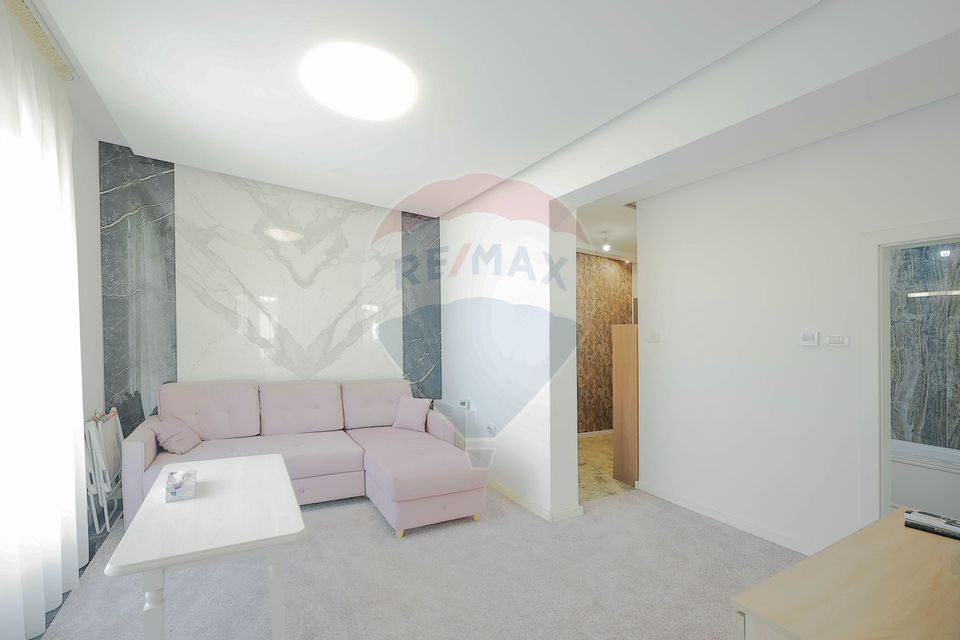 Apartament cu 2 camere, balcon, terasă de 21mp, de vânzare, Sântandrei