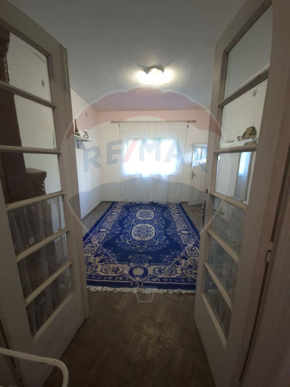 Casă / Vilă cu 11 camere de vânzare în zona Iancului