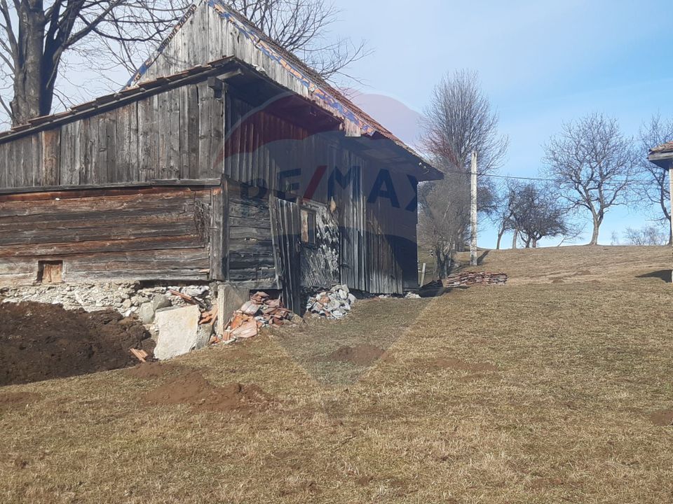 Land 10,279sqm Predelut / Strada Pe Tarina