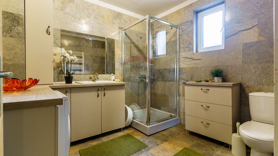 Casă / Vilă cu 5 camere de închiriat, Comision 0%