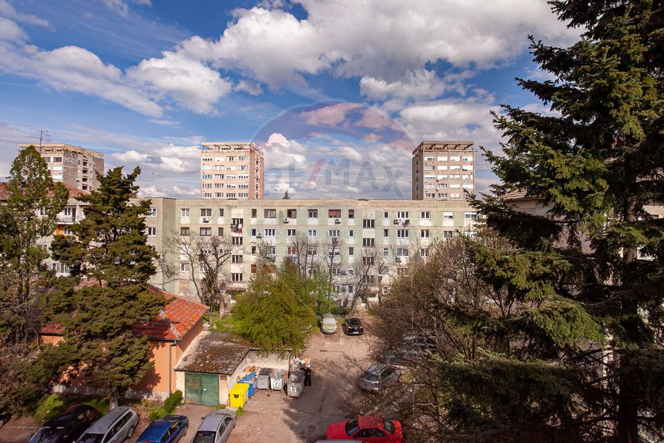 3 room Apartment for sale, Romanilor area
