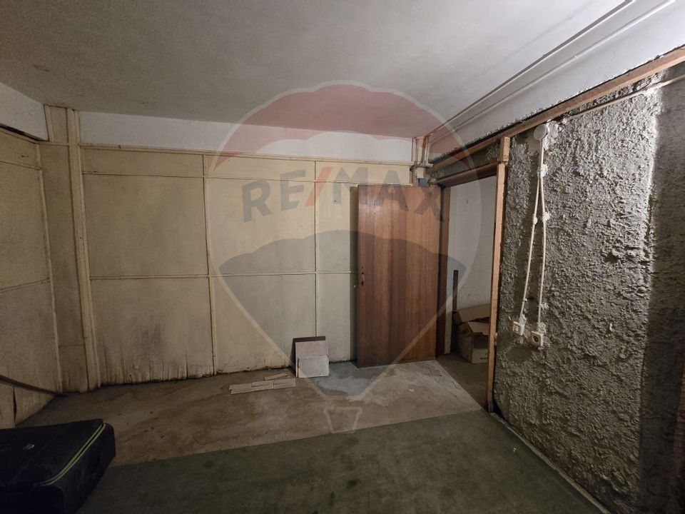 6 room House / Villa for sale, Central area