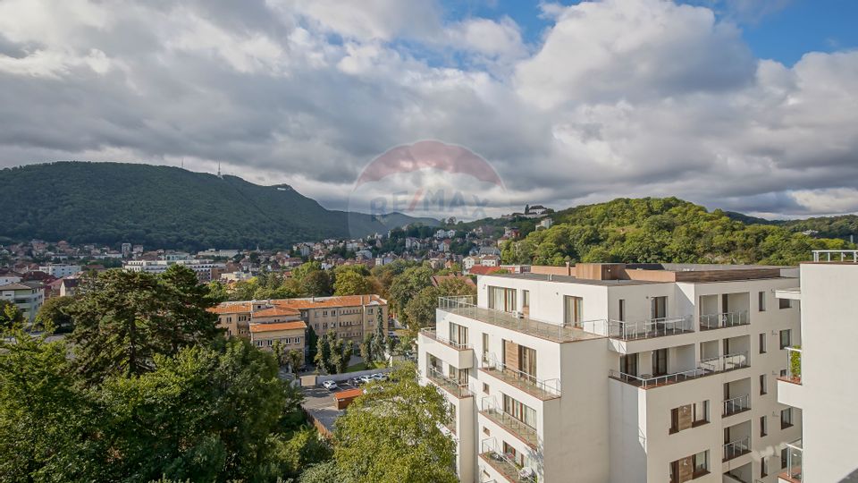 Casă / Vilă de vânzare – Strada Sitei nr. 42, Brașov
