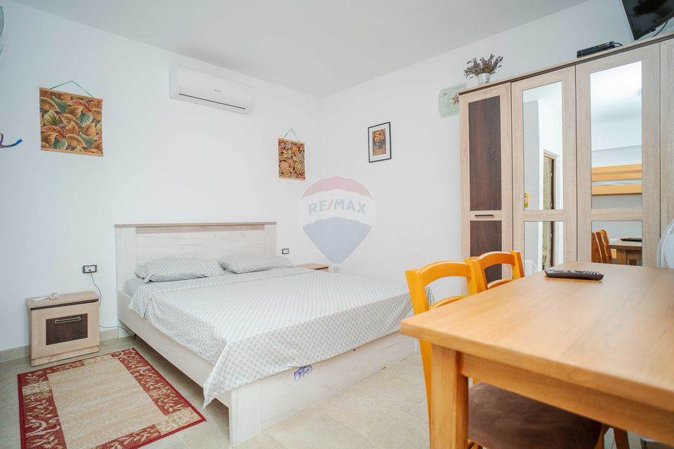 7 room Hotel / Pension for sale, Nord area