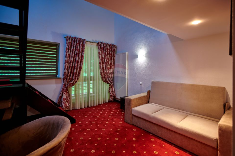 Hotel Sofia 3 stele în Sucevița, teren intravilan 14506mp, Suceava