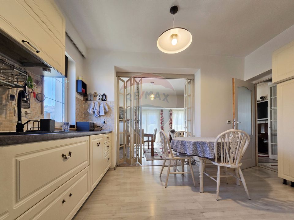 7 room House / Villa for sale
