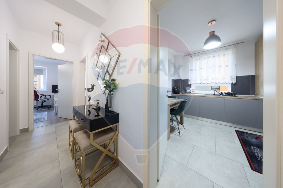 Apartament nou mobilat utilat  + parcare in Tractorul