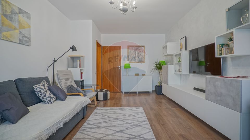 Apartament cu 2 camere de închiriat în zona Brașovul Vechi