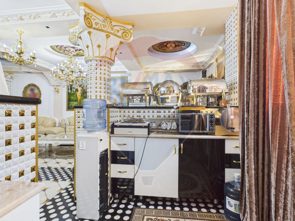 De vanzare| Casa cu piscina, saune si design elegant- Zona Matasari