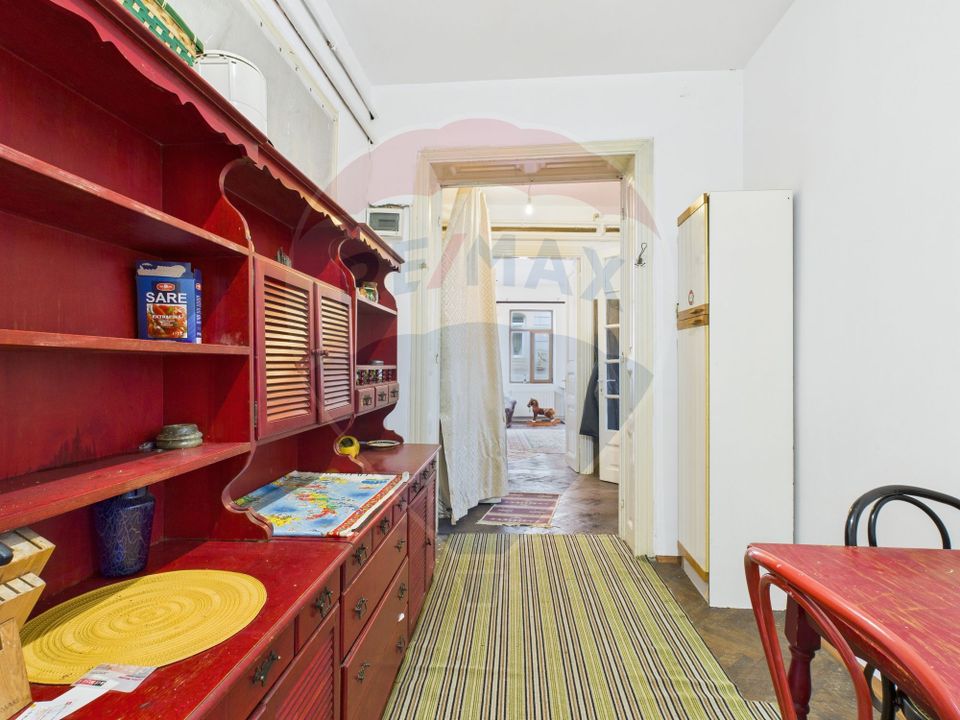 3 room Apartment for sale, P-ta Unirii area