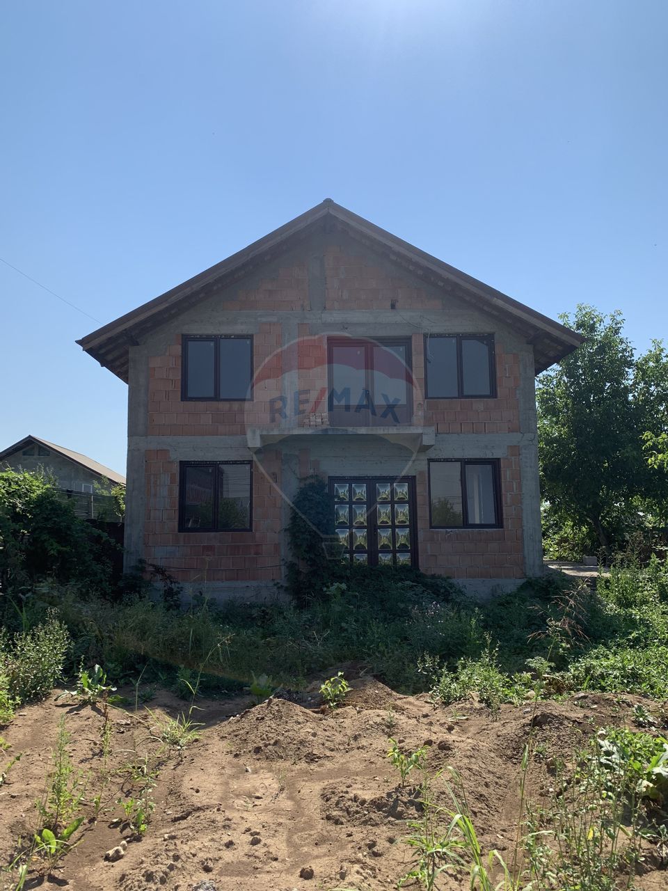 House/Villa 4 rooms for sale Bucuresti Ilfov, 1 Decembrie RMX93243 RE