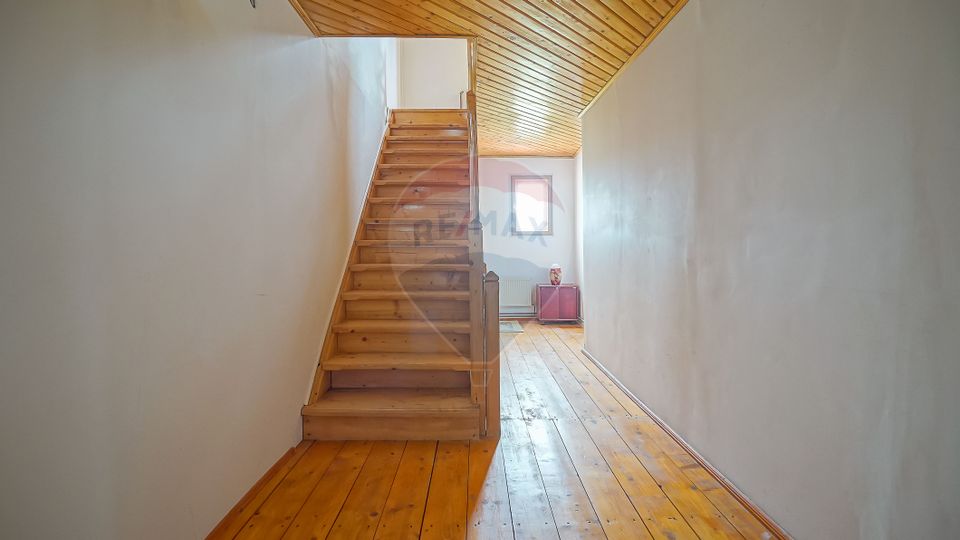 11 room House / Villa for sale