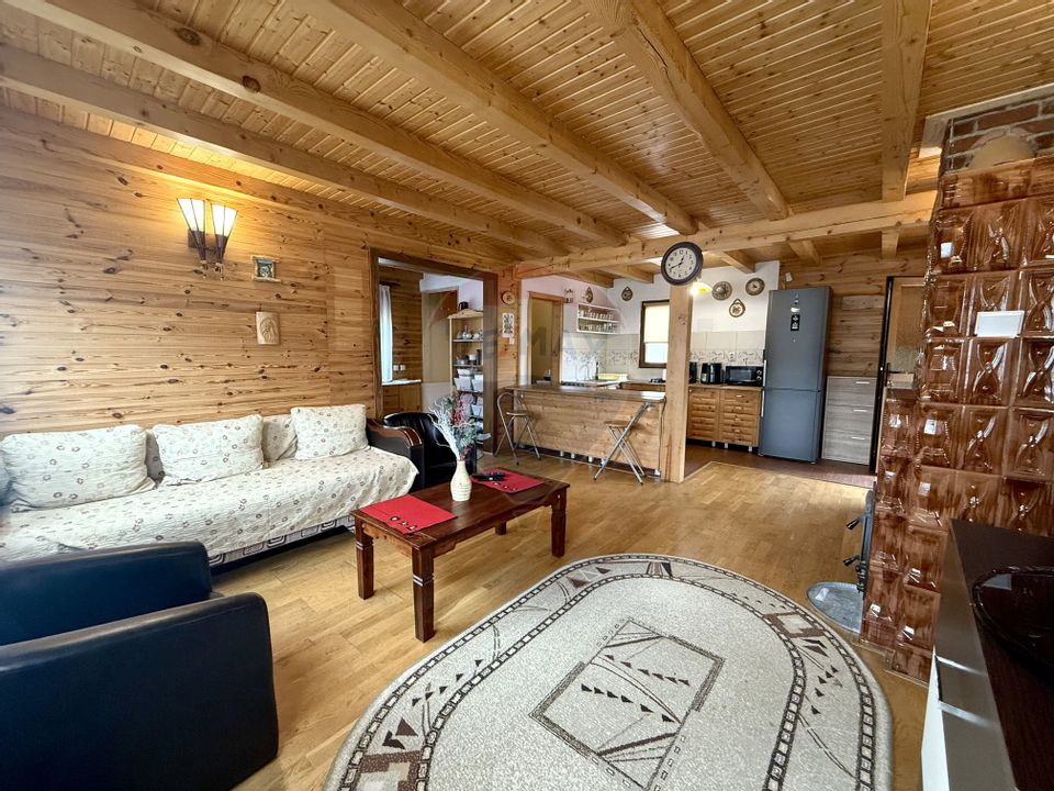 Comision 0% Casă de vânzare în Stolna cu livada,ciubăr,teren de 1464mp