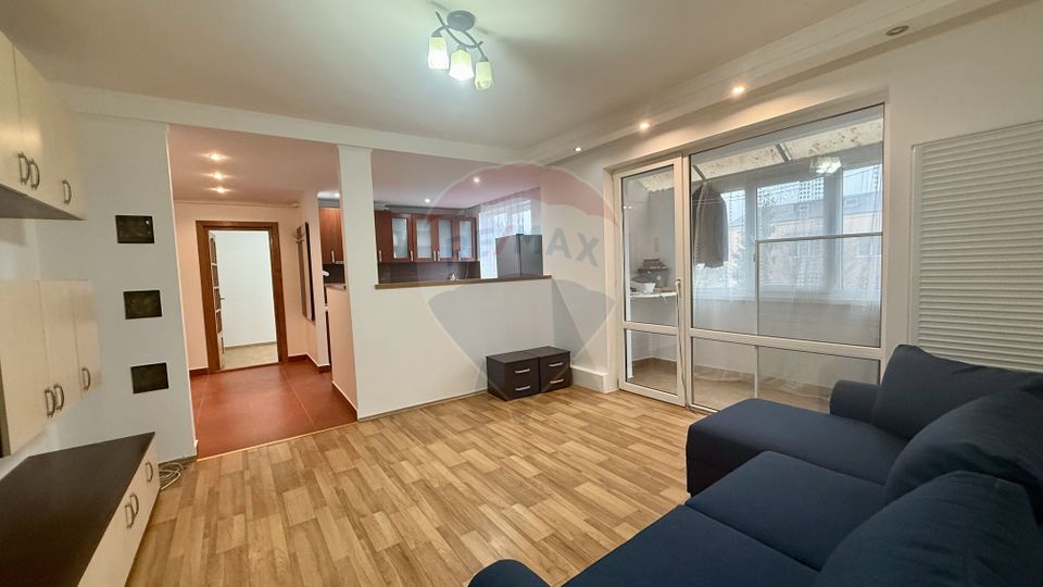 Apartament cu 3 camere de închiriat str. George Cosbuc/Pet friendly