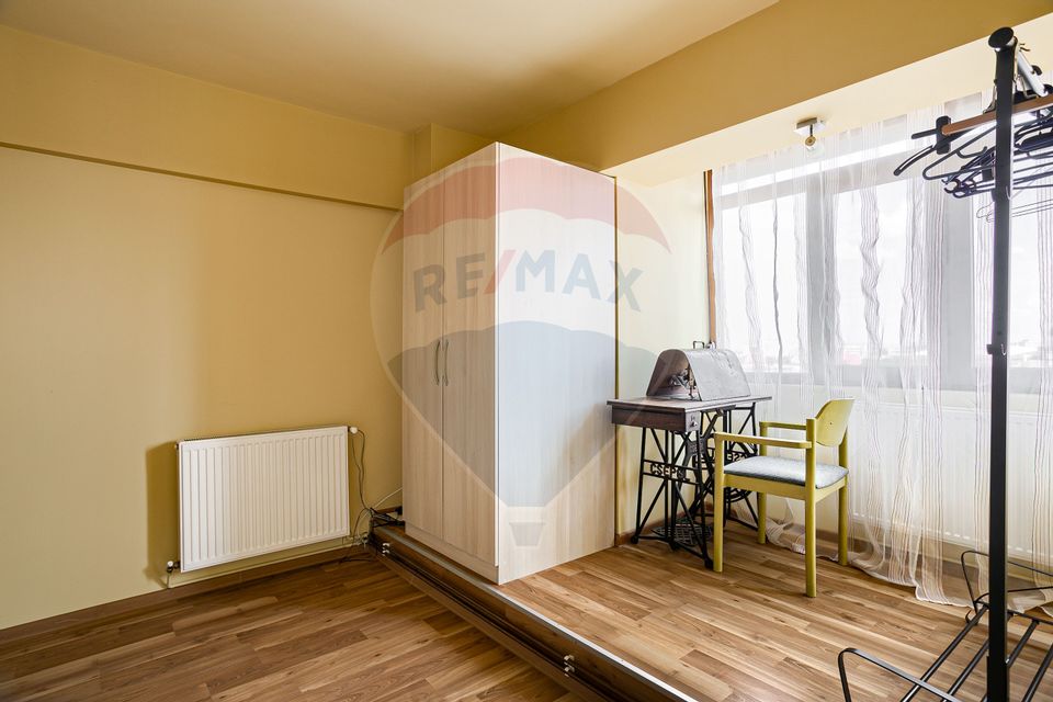 Apartament cu 4 camere de vânzare în zona Aurel Vlaicu, la Z -uri