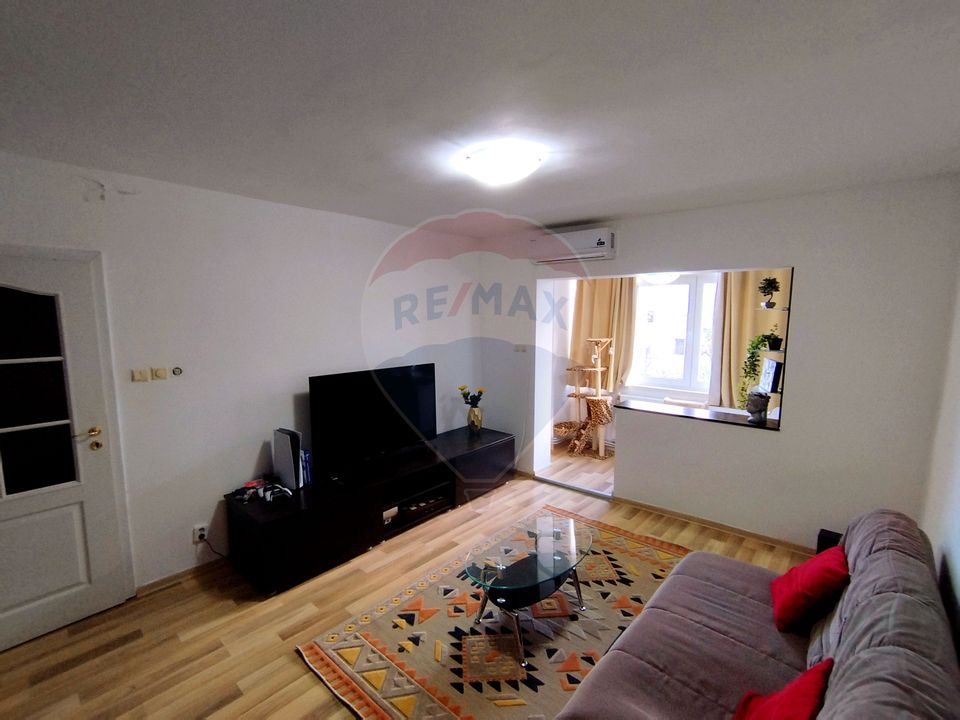 Apartament decomandat cu 4 camere, et 3, zona Narcisa