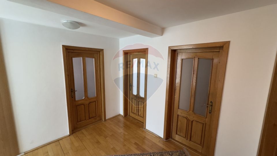 6 room House / Villa for sale, Sasar area